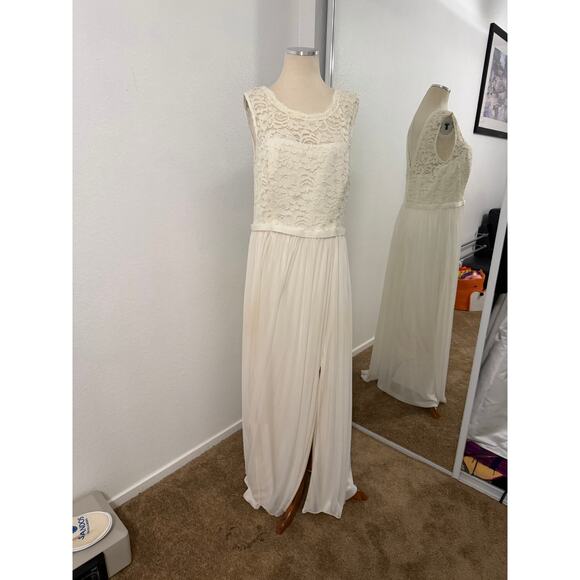 Davids Bridal Wedding dress boho-chic beach bkyard wedding ivory chiffon Plus sz - Picture 4 of 16